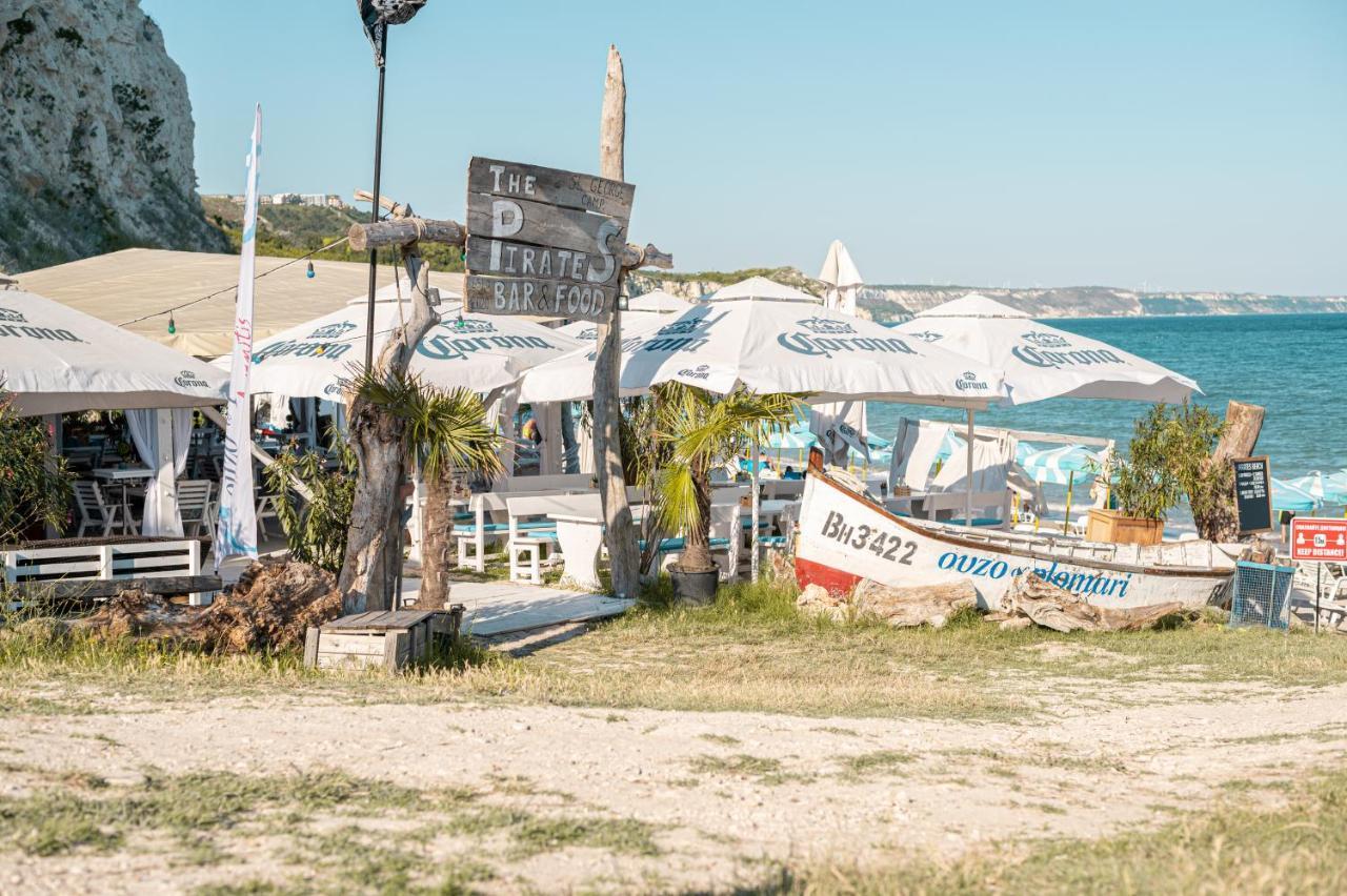 Divoto Glamping Hotel Balchik Exterior photo